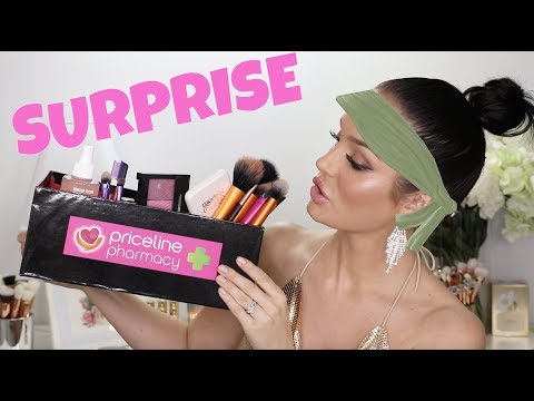 I RECEIVED A MYSTERY BOX FULL OF MAKEUP! Surprise Makeup Tutorial \ ChloeMorello