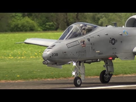 SUPER RC SCALE TURBINE MODEL JET WARTHOG A-10 THUNDERBOLT II WITH ENGINE FIRE - UCTLEcIaYJEbUEzQc3-ZvruQ