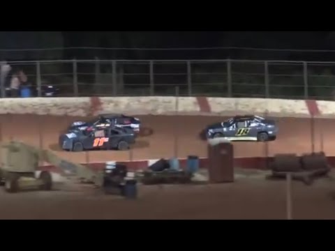 Fwd at Winder Barrow Speedway 6/22/2024 - dirt track racing video image