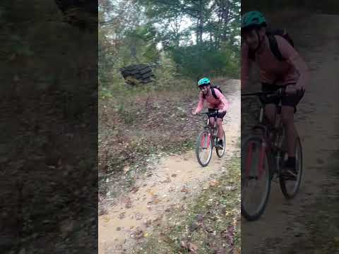 Crazy air at the bike park #bikelover #athlete #mtb #redbull #win #noshortcuts #bigair #dirtjump