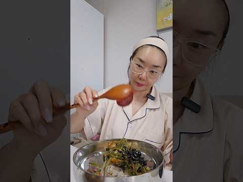 <strong>열무김치</strong> 때려 넣고 비빔밥 먹방🥬🍚 #열무비빔밥