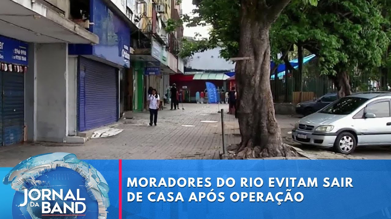 Moradores do Rio de Janeiro evitam sair de casa após operação  TV Online Moradores do Rio de Janeiro evitam sair de casa após operação