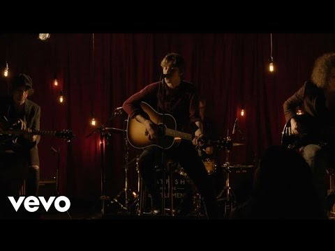 Catfish and the Bottlemen - Outside (Vevo Presents) - UC2pmfLm7iq6Ov1UwYrWYkZA