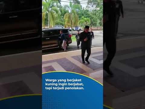 Heboh Ketua DPRD Luwu Timur Tolak Jabat Tangan Warga, Golkar Klarifikasi