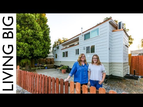 Solo Mother With Teenage Daughter Builds Amazing Tiny House - UCoNTMWgGuXtGPLv9UeJZwBw