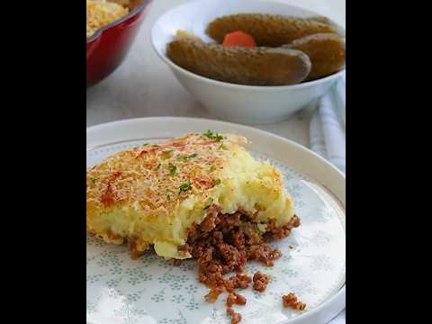 Carne suculentă și piure cremos - idee perfectă pentru prânz