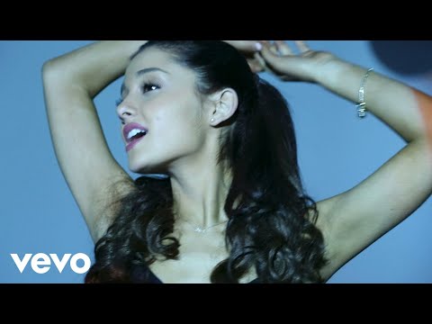 Ariana Grande - The Way ft. Mac Miller - UC0VOyT2OCBKdQhF3BAbZ-1g