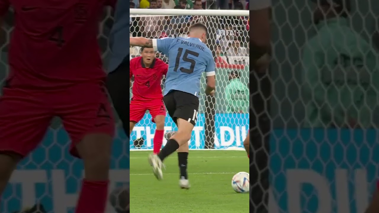 Federico Valverde almost wins it for Uruguay as late shot hits the post #ShortsFIFAWorldCup
