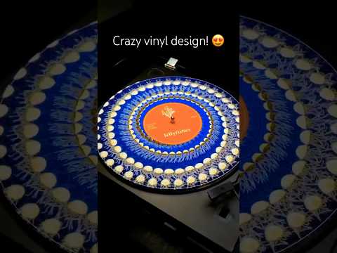 World’s CRAZIEST vinyl design?! 😍🤯