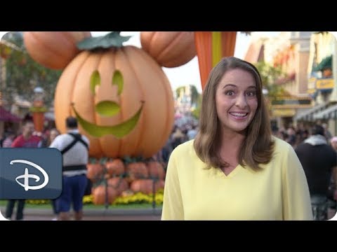 Disney Parks Moms Panel | Halloween Time Tips and Tricks! - UC1xwwLwm6WSMbUn_Tp597hQ