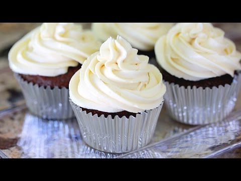 CHOCOLATE CUPCAKES WITH CREAM CHEESE FROSTING! - UCX0kj_Hz-VY22eX9quwhwcA