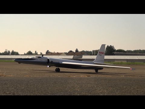 THE LOCKHEED U2 nicknamed "DRAGON LADY" edf Turbine RC Model - UCTLEcIaYJEbUEzQc3-ZvruQ