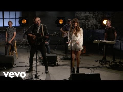 Kopecky - Quarterback - Vevo dscvr (Live) - UC2pmfLm7iq6Ov1UwYrWYkZA