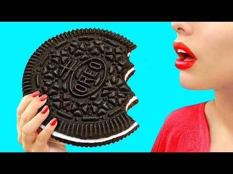 9 DIY Giant Candy vs Miniature Candy / Funny Pranks! - UCWwqHwqLSrdWMgp5DZG5Dzg