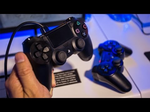 Sony PlayStation 4 Controller Hands-On at E3 2013 - UCiDJtJKMICpb9B1qf7qjEOA