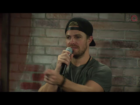 Nerd HQ 2016: A Conversation with Stephen Amell (#2) - UC0JBkXHIa5Co_Jx4Q-2ukTg