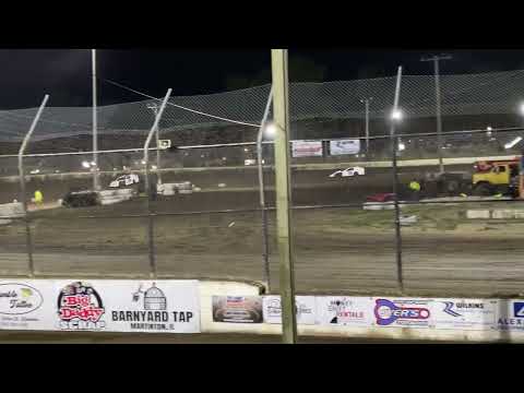 Pro Modified Feature race, car spins - dirt track racing video image