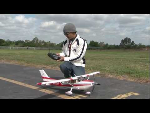 Cessna 182 Skylane RTF! Super SCALE with Lights! FLIGHT REVIEW in HD! - UCUrw_KqIT1ZYAeRXFQLDDyQ