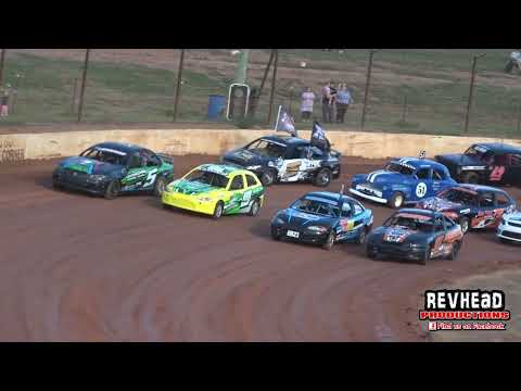 Production Sedans Carina Classic - Highlights - Carina Speedway - 4/6/2022 - dirt track racing video image