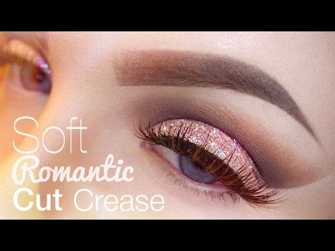 Soft Romantic Cut Crease Makeup Tutorial - UCoziFm3M4sHDq1kkx0UwtRw