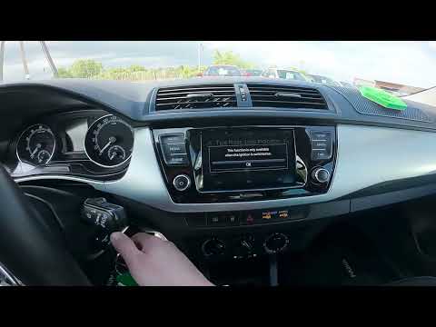 Come azzerare la spia degli pneumatici nella Skoda Fabia?