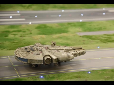 The world's largest model airport is incredible - UCOmcA3f_RrH6b9NmcNa4tdg