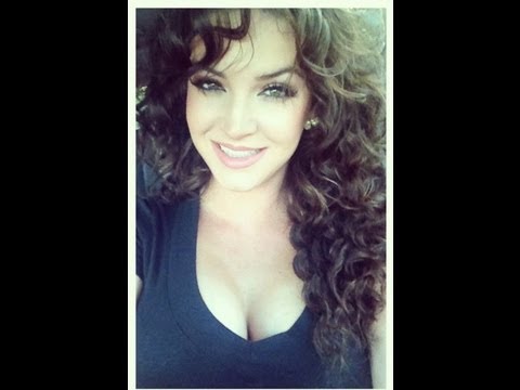 Super Curly Hair Tutorial ♥ - UCcZ2nCUn7vSlMfY5PoH982Q