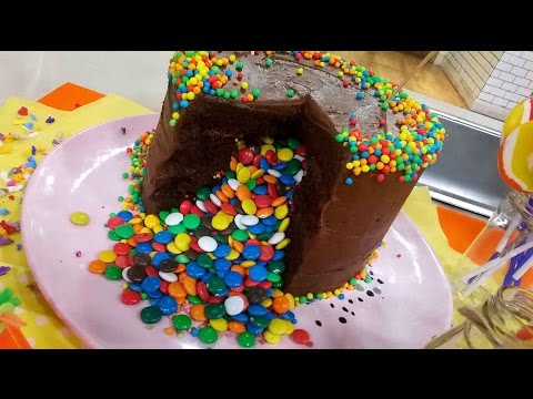 Torta piñata - UCb8W2JPNwMtV4xA0LFb3LUw