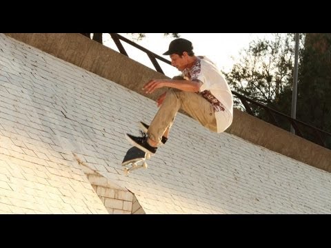 Skateboarder Bruno Aballay hits the streets of Italy - UCblfuW_4rakIf2h6aqANefA