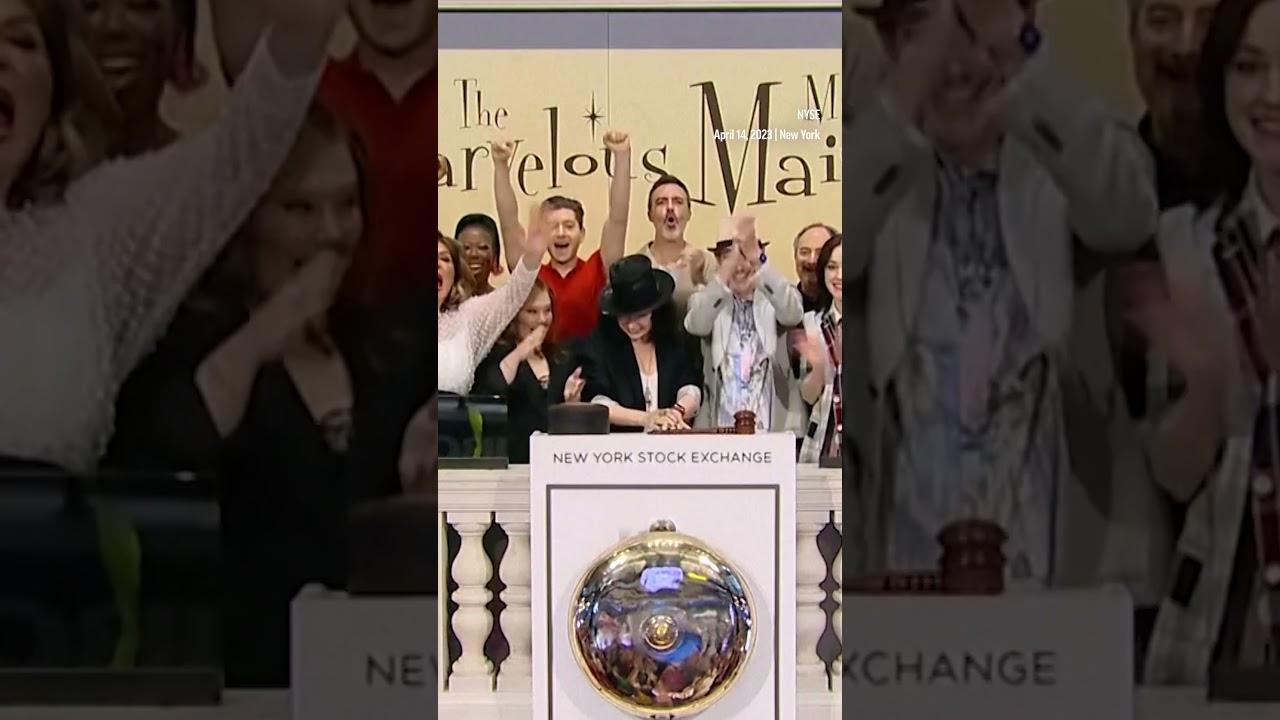 "The Marvelous Mrs. Maisel" cast makes a special appearance at the New York Stock Exchange #shorts