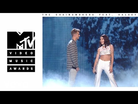 The Chainsmokers - Closer (Live from the 2016 MTV VMAs) ft. Halsey - UCRzzwLpLiUNIs6YOPe33eMg
