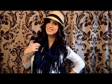 DIY: How to Cut a T-Shirt: Fringe Scarf - UCwrr3IkHMeDIAj7zjq17qoA