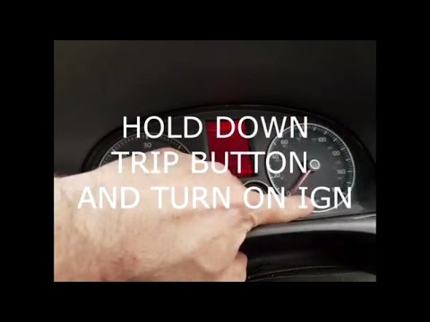 Come si resetta la spia Service della Volkswagen Touran?