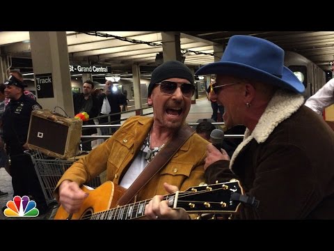 U2 Busks in NYC Subway in Disguise - UC8-Th83bH_thdKZDJCrn88g