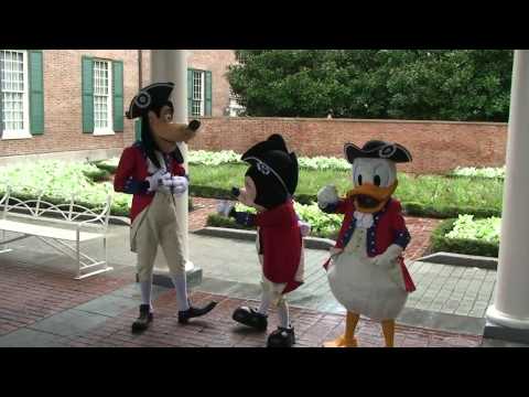 Epcot 4th of July - Mickey Mouse, Donald, Goofy, Chip & Dale in Patriotic Costumes, Disney World - UCe-gHr2O_LP7t0YJYHZQZlg