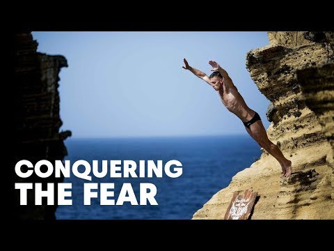 Conquering the fear of cliff diving - Red Bull Cliff Diving World Series 2014 - UCblfuW_4rakIf2h6aqANefA