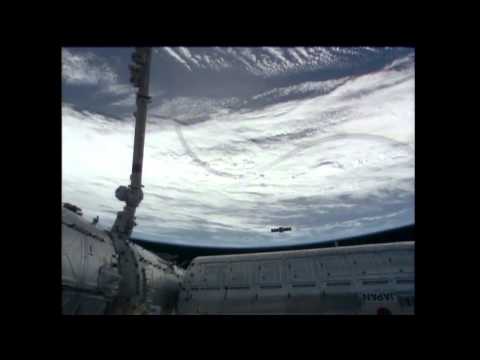 Cygnus Un-Berthed From Space Station | Video - UCVTomc35agH1SM6kCKzwW_g