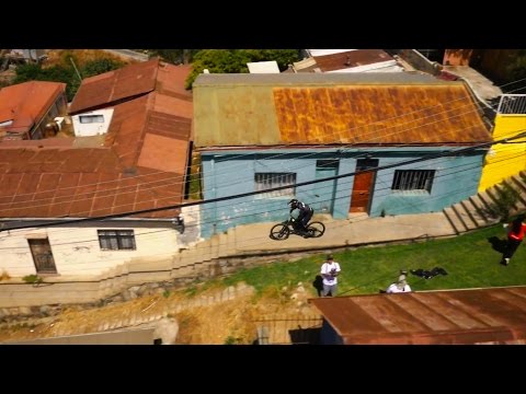 Urban Mountain Biking in Valparaíso | Drone Perspective - UCblfuW_4rakIf2h6aqANefA