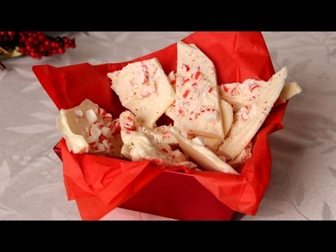 Peppermint Bark - Laura Vitale - Laura in the Kitchen Episode 256 - UCNbngWUqL2eqRw12yAwcICg