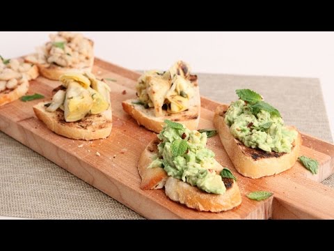 Bruschetta 3 Easy Ways - Laura Vitale - Laura in the Kitchen Episode 1004 - UCNbngWUqL2eqRw12yAwcICg