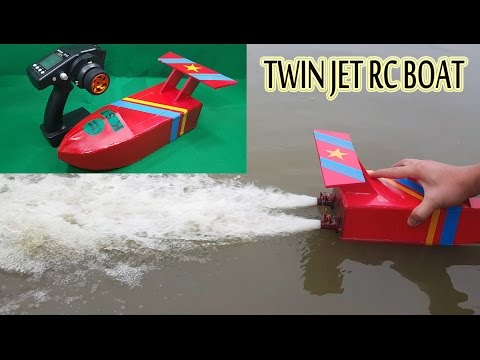 How to make a Twin Jet RC Boat Using Turbo Jet Motor - UCFwdmgEXDNlEX8AzDYWXQEg