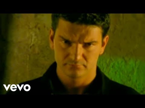 Ricardo Arjona - Dime Que No - ricardoarjonavevo