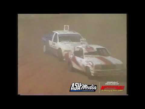 Improved Production: A-Main - Carina Speedway - 17.12.2004 - dirt track racing video image