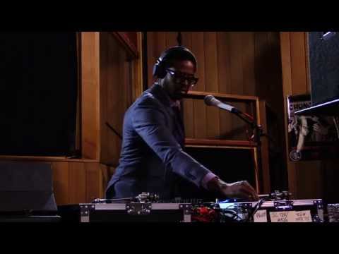 Adrian Younge Boiler Room NYC DJ Set - UCGBpxWJr9FNOcFYA5GkKrMg