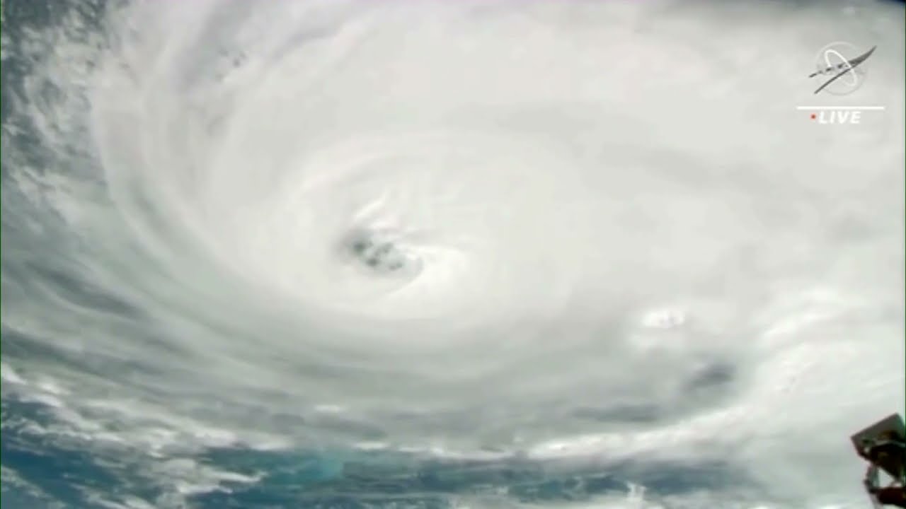 Space station captures Hurricane Ian hitting Florida