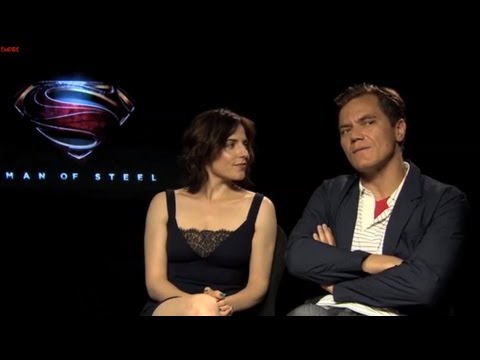 Michael Shannon And Antje Traue Interview -- Man Of Steel - UC7SYsaZNNprwAJ_zi02rf_A