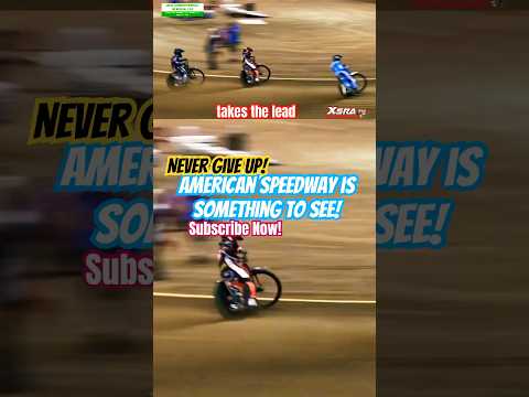 Never Give Up! Amazing outside racing! #racing #speedwaygp #shorts - dirt track racing video image