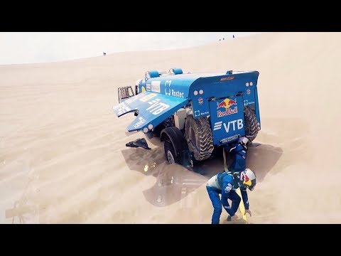 (POV) Inside the Kamaz Truck | Dakar 2018 - UC0mJA1lqKjB4Qaaa2PNf0zg