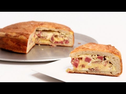 Mamma's Pizza Rustica Recipe - Laura Vitale - Laura in the Kitchen Episode 891 - UCNbngWUqL2eqRw12yAwcICg