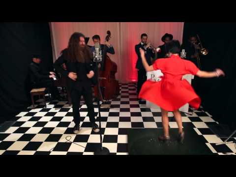 Sweet Child O' Mine - Postmodern Jukebox : Reboxed Cover ft. Casey Abrams - UCORIeT1hk6tYBuntEXsguLg